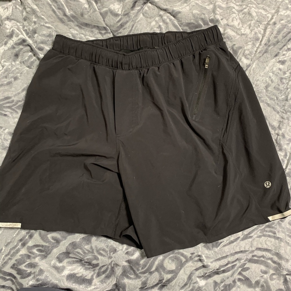Lululemon Men’s Running Shorts w/ Liner